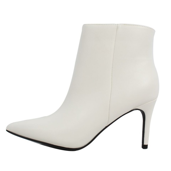 White Faux Leather Pointy Toe 3 1/4" heel ankle - Picture 3 of 6